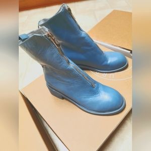 Baby Blue Front Zip Ankle Boots Size 6